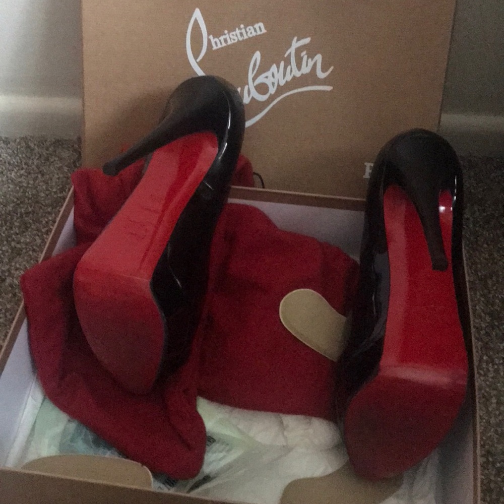 Christian Louboutin shoes - Picture 4 of 4